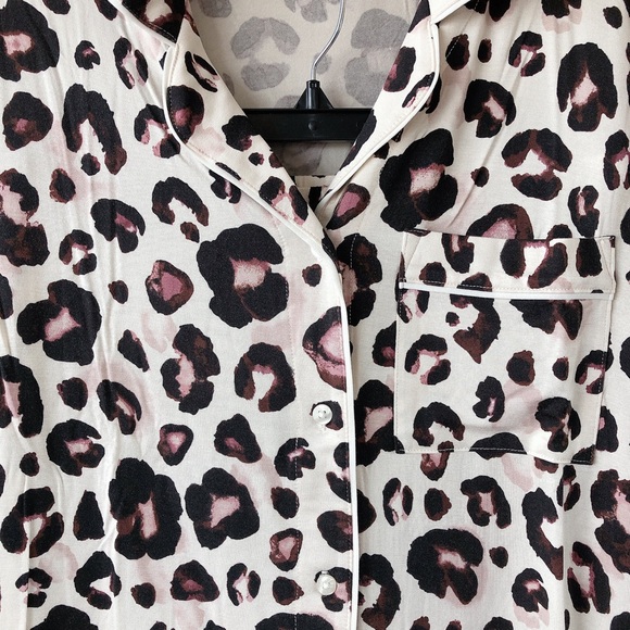 Stars Above Animal Print PJ set New with tags! Womens Pyjamas medium - Picture 9 of 16